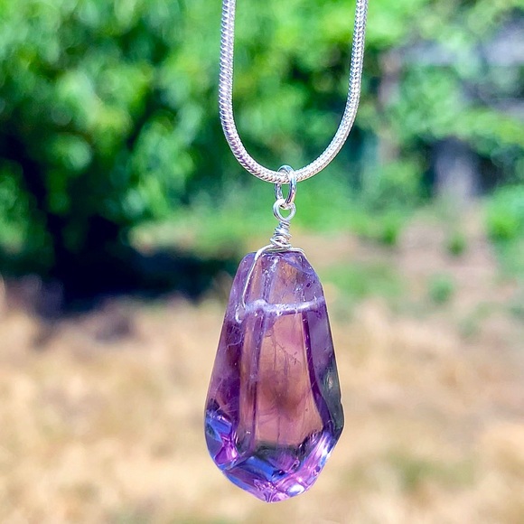 5 LEFT! Amethyst Gemstone Pendant! (Larger Size) - Picture 2 of 7